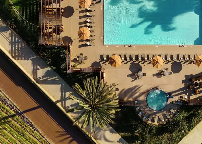 The Cassara Carlsbad, Tapestry Collection By Hilton